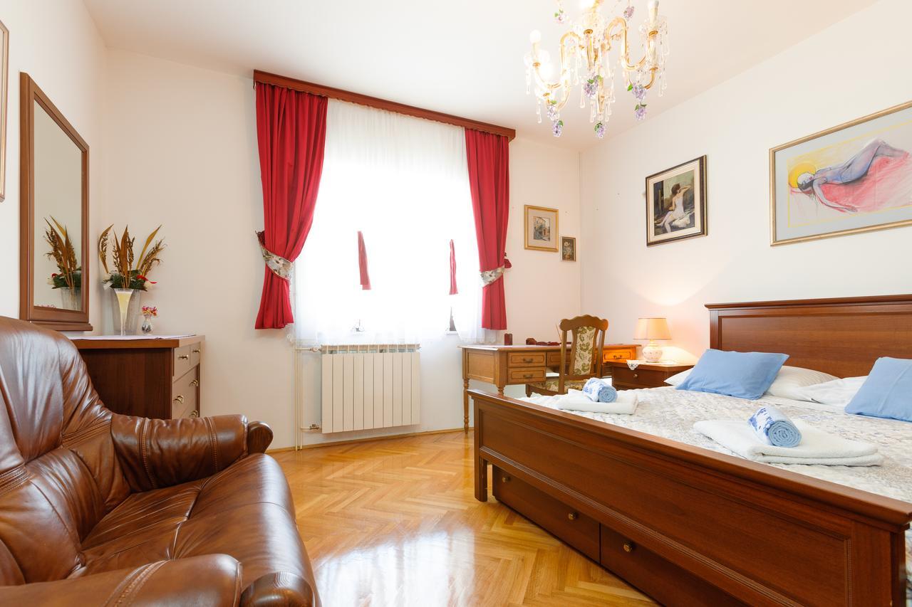 Villa Rosa Kaštela Extérieur photo