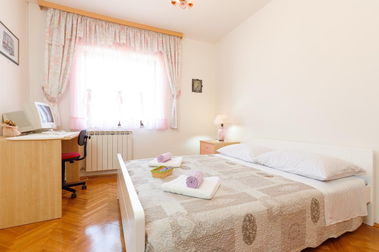 Villa Rosa Kaštela Extérieur photo